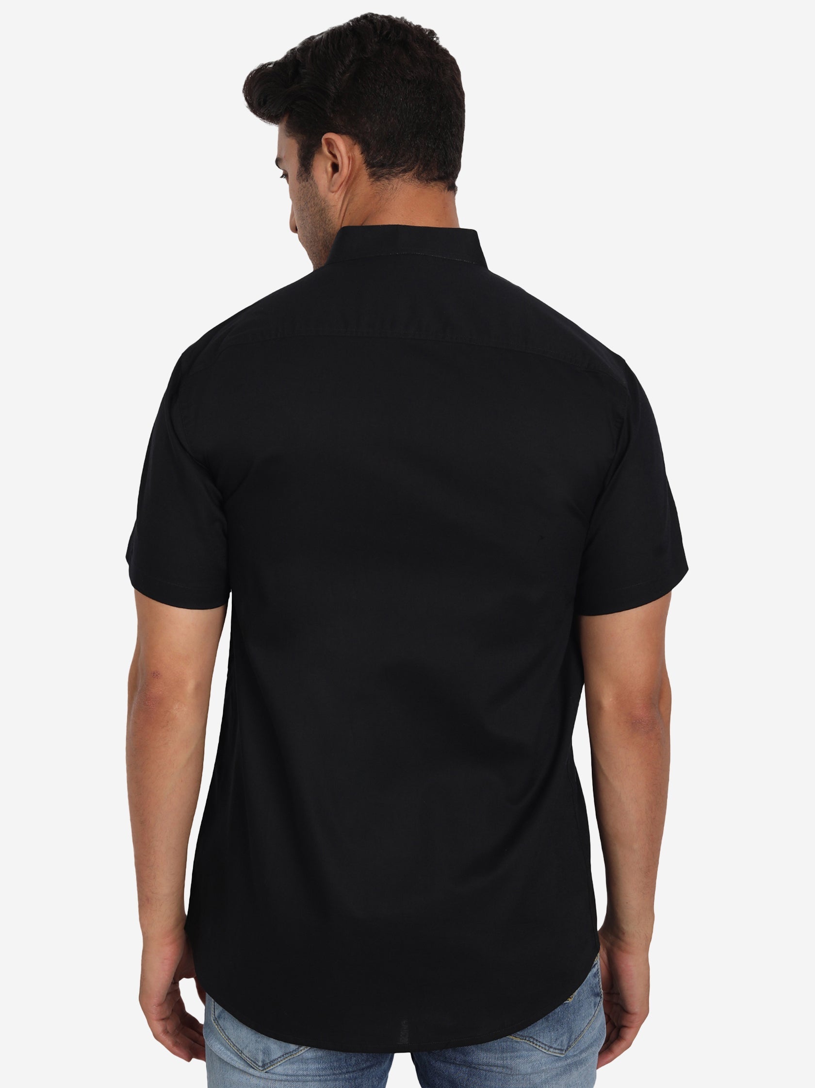 Men's Pure Cotton Mandarin Collar Casual Half Sleeve Shirt in White by BLUE ROBED, fabric detail