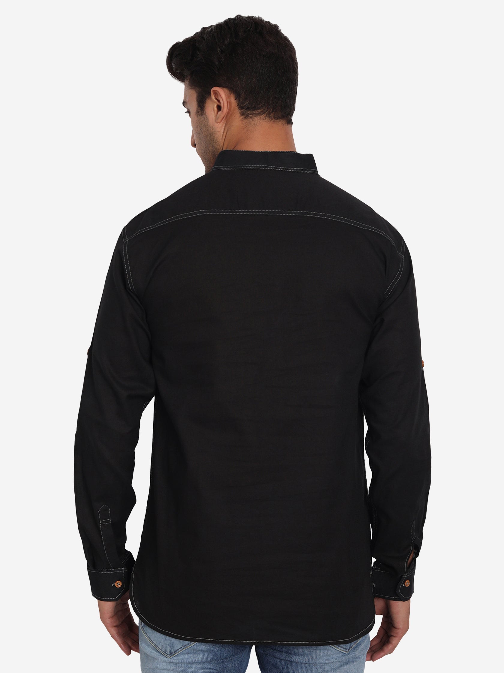 BLUE ROBED Men Cotton Slim Fit Short kurta in Black view 3