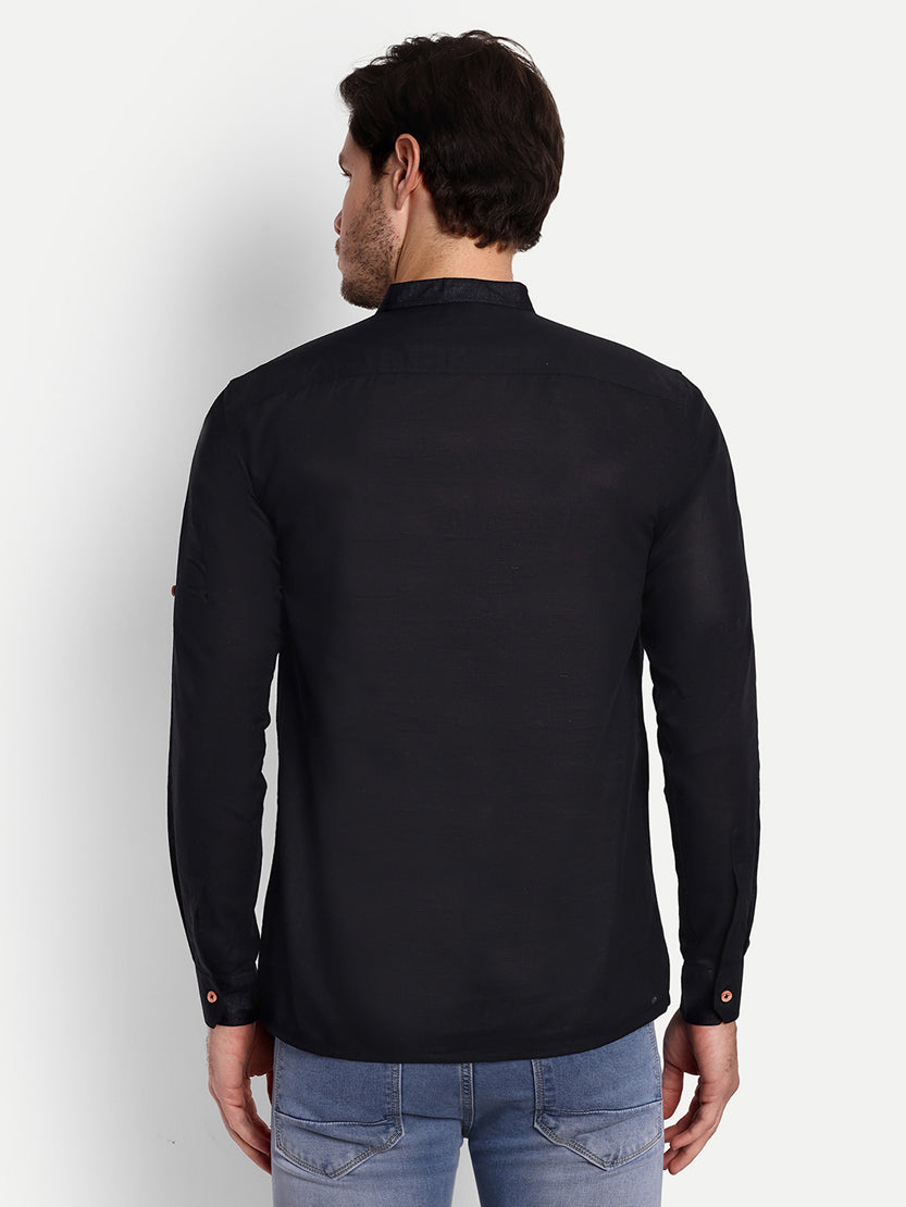 BLUE ROBED men's Casual Slim Fit Full Sleeve Double Pocket Cotton Trendy Kurta in Black view 38