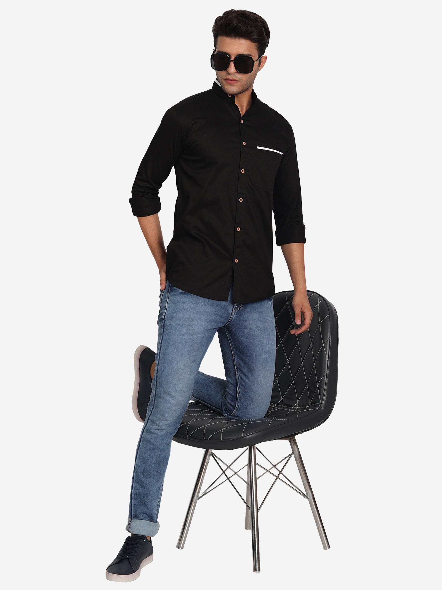 Men's Casual Shirt Full Sleeve Oxford Design Shirt in Black by BLUE ROBED, fit view