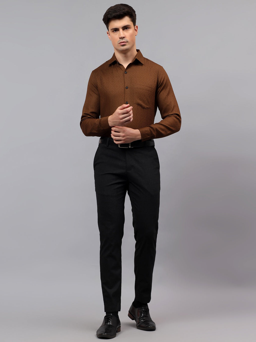 Men's Full Sleeve Spread Collar Premium Casual Shirt for Men in Black by BLUE ROBED, back view