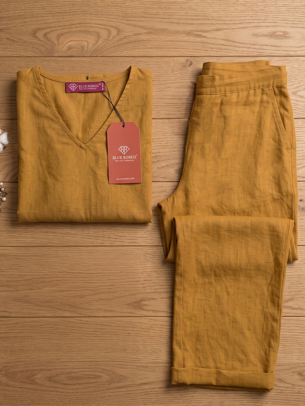 Women's Two Piece Set, golden, V-Neck Top with Wide Leg Trousers, Short Sleeve