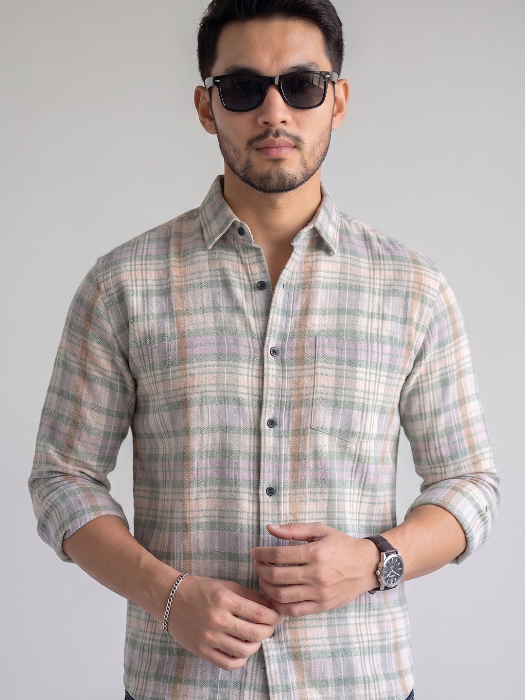 Men’s Pure Cotton Green & Pink Checked Full-Sleeve Casual Shirt
