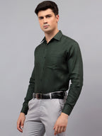 Men's Full Sleeve Spread Collar Premium Casual Shirt for Men in Black by BLUE ROBED, fit view
