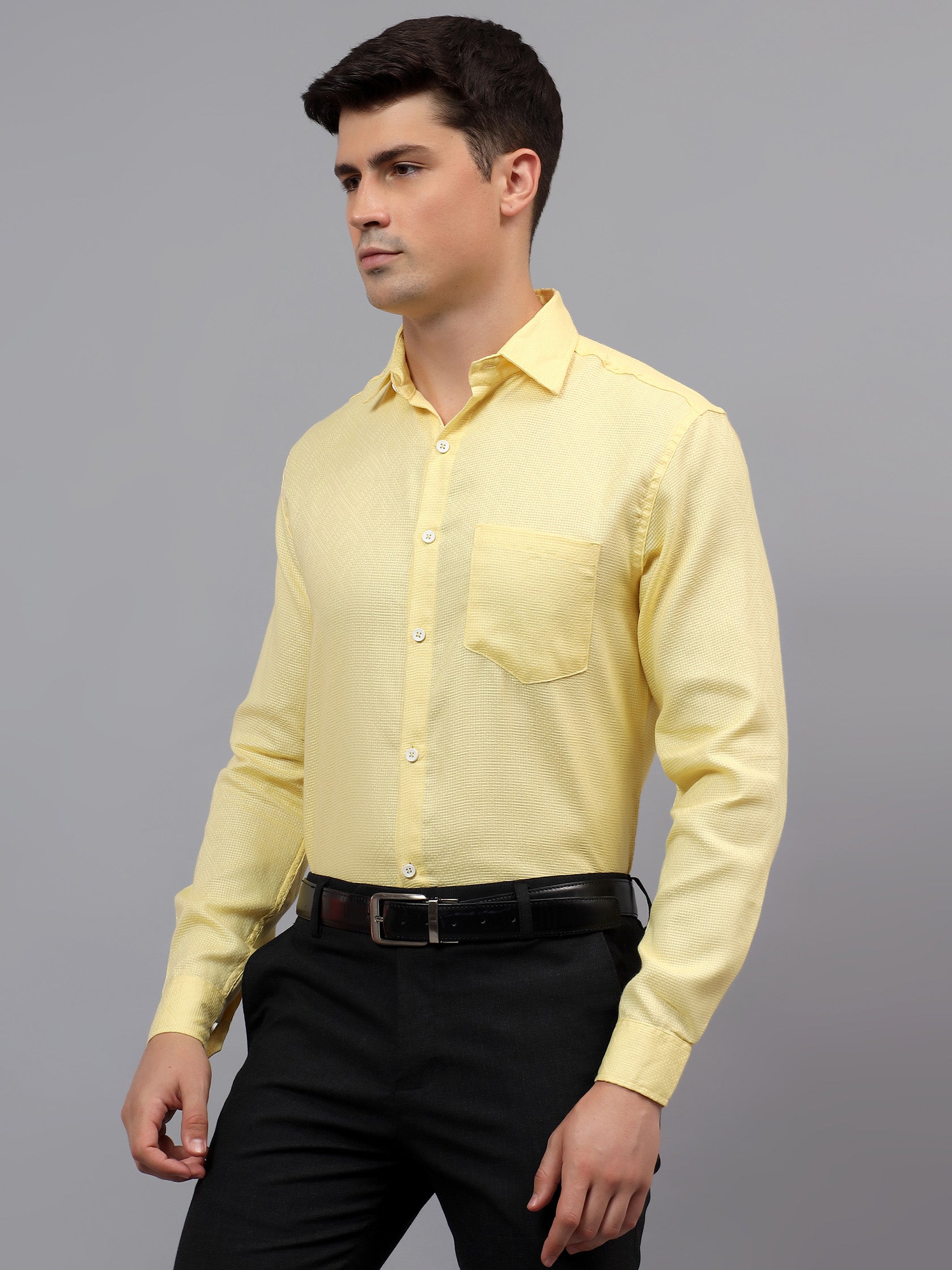 Men's Full Sleeve Spread Collar Premium Casual Shirt for Men in Black by BLUE ROBED, fit view