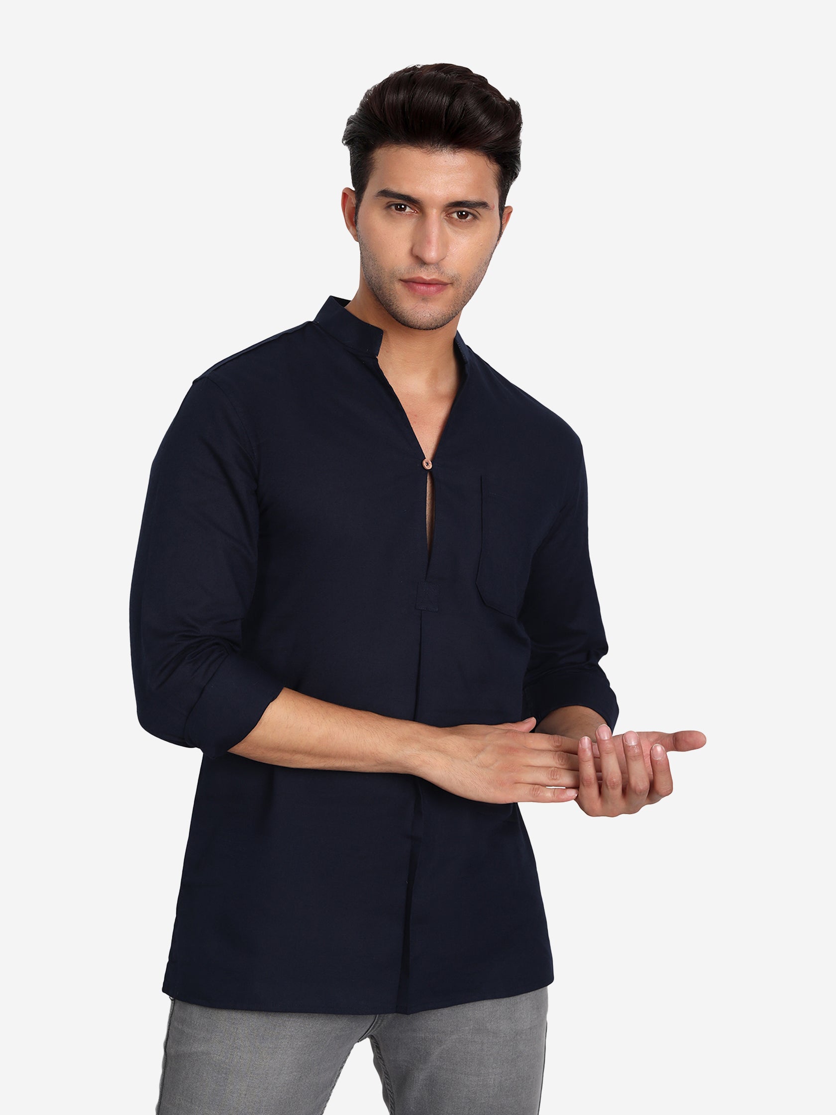 BLUE ROBED Men Single Button Slim Fit Casual Kurta in Navy view 8