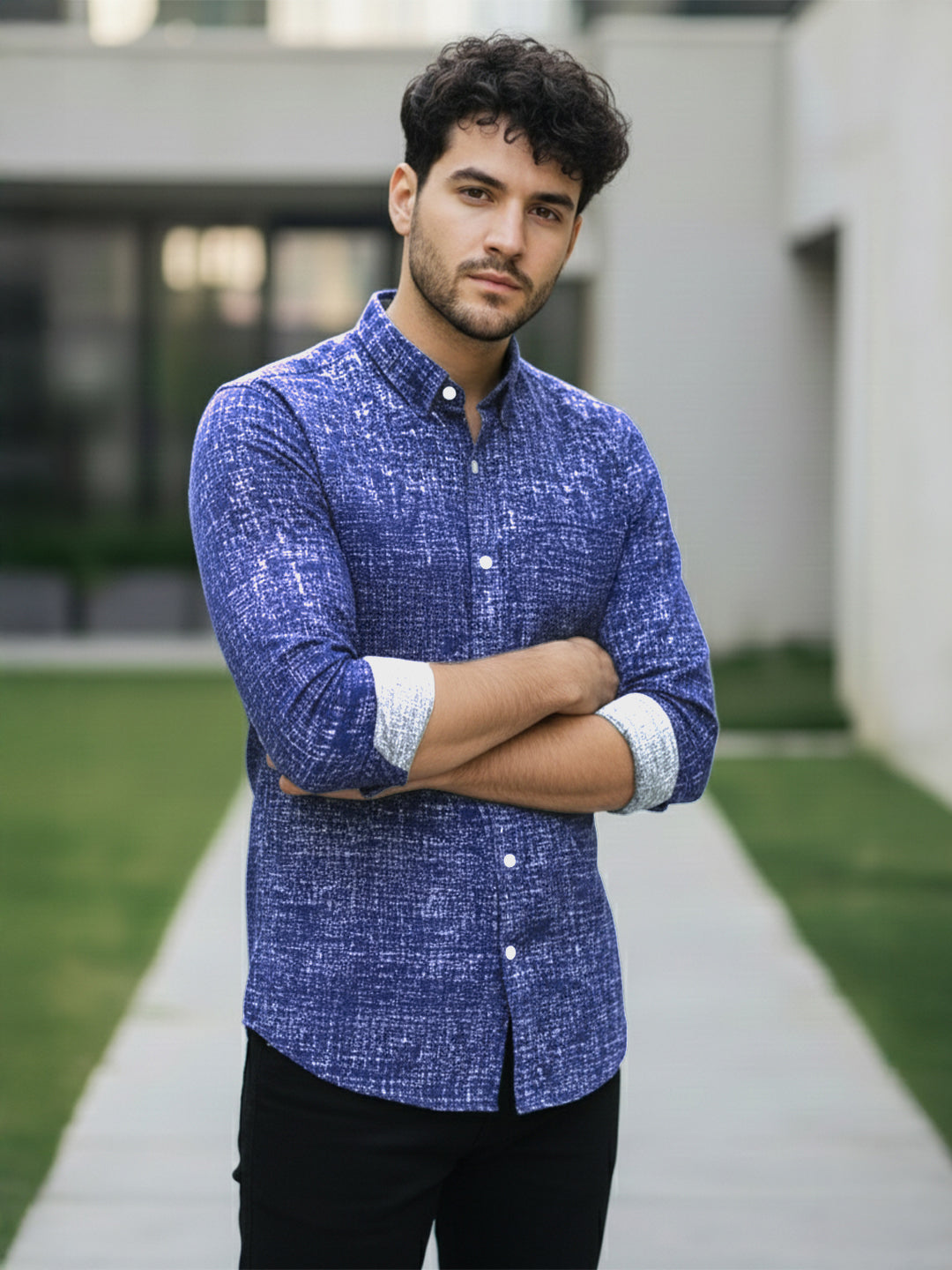 Men's Full Sleeve Spread Collar Cotton Slim Fit Printed Shirt in Red by BLUE ROBED, side view