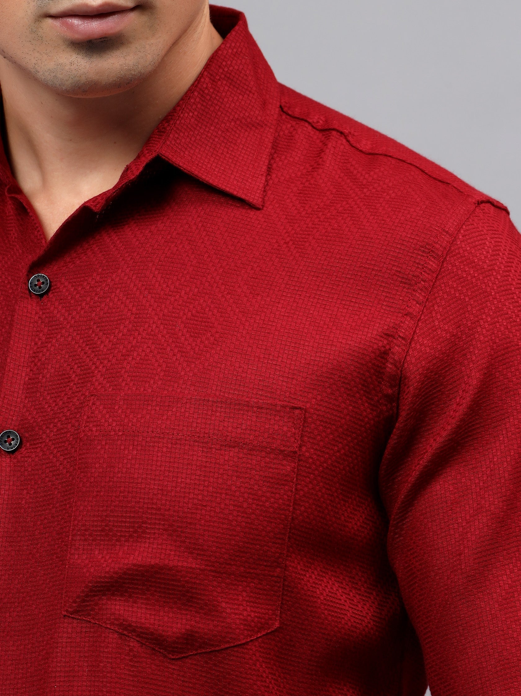 Men's Full Sleeve Spread Collar Premium Casual Shirt for Men in Black by BLUE ROBED, fabric detail
