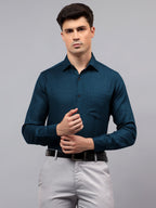 Men's Full Sleeve Spread Collar Premium Casual Shirt for Men in Black by BLUE ROBED, fit view