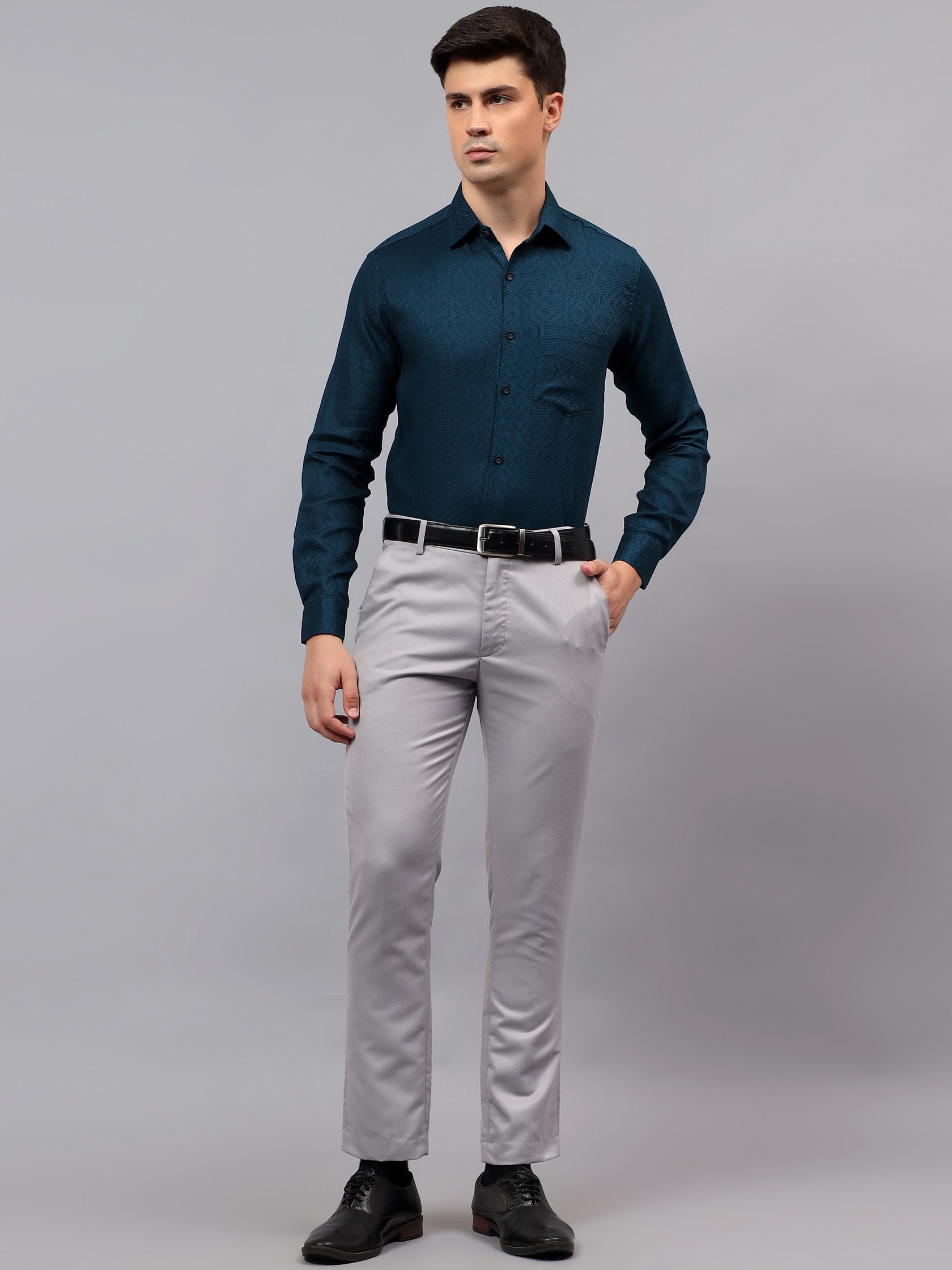 Men's Full Sleeve Spread Collar Premium Casual Shirt for Men in Black by BLUE ROBED, back view