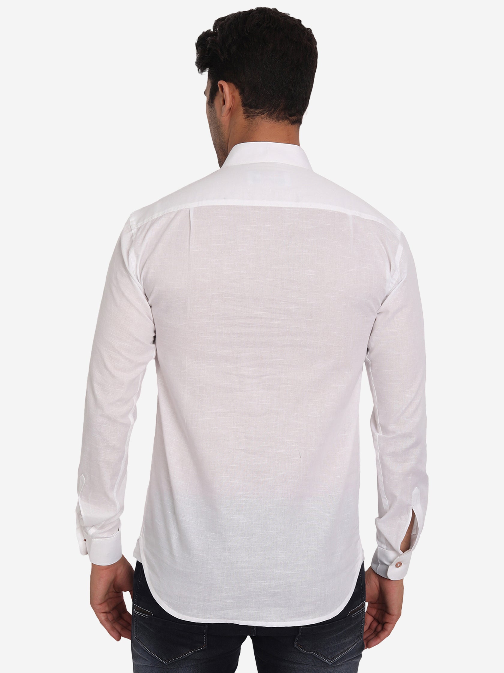 BLUE ROBED Men Pure Cotton Broad Placket Short Kurta in White view 9