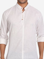 BLUE ROBED Men Double Button Slim Fit Casual Kurta in White view 12