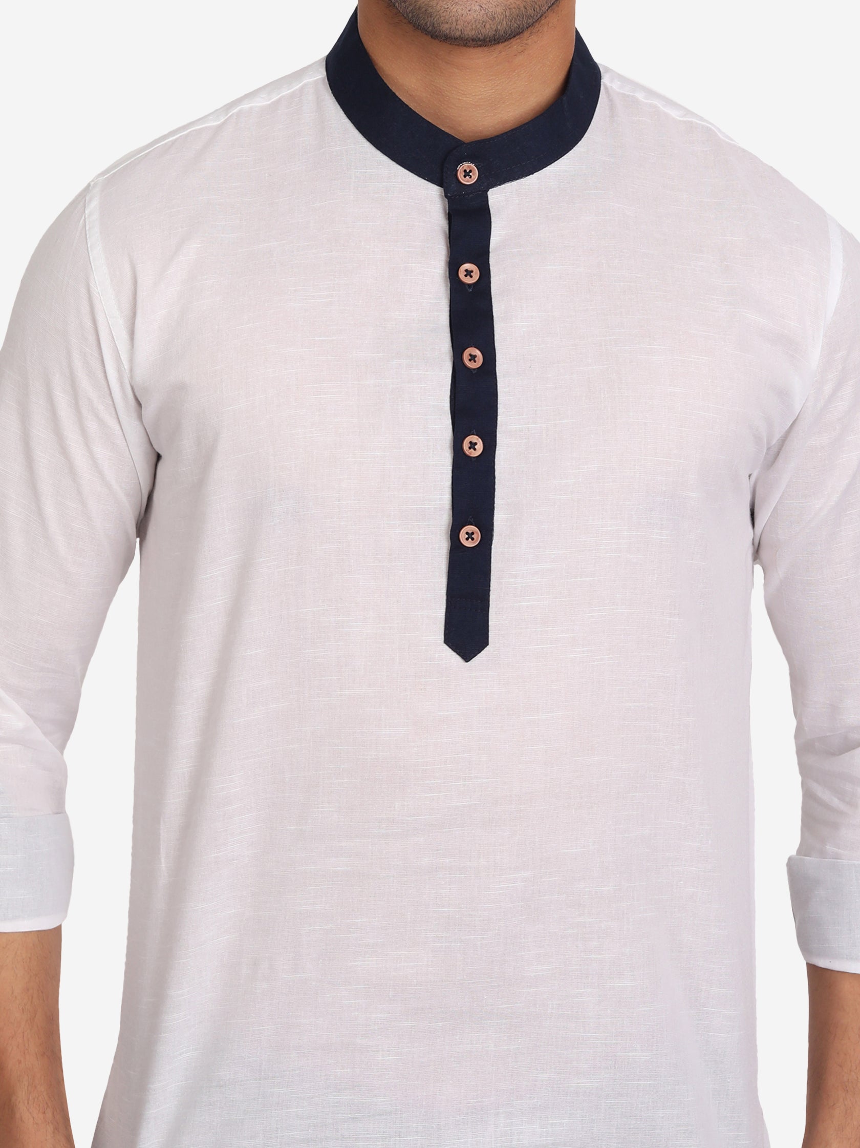 BLUE ROBED Men Slim Fit Contrast Collar Kurta in White view 4