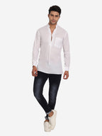 BLUE ROBED Men Single Button Slim Fit Casual Kurta in White view 5