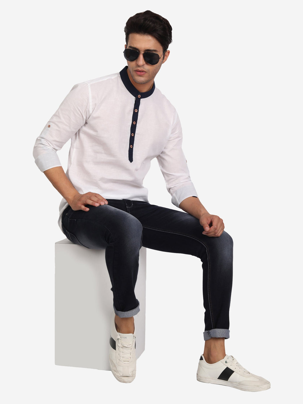 BLUE ROBED Men Slim Fit Contrast Collar Kurta in White view 8